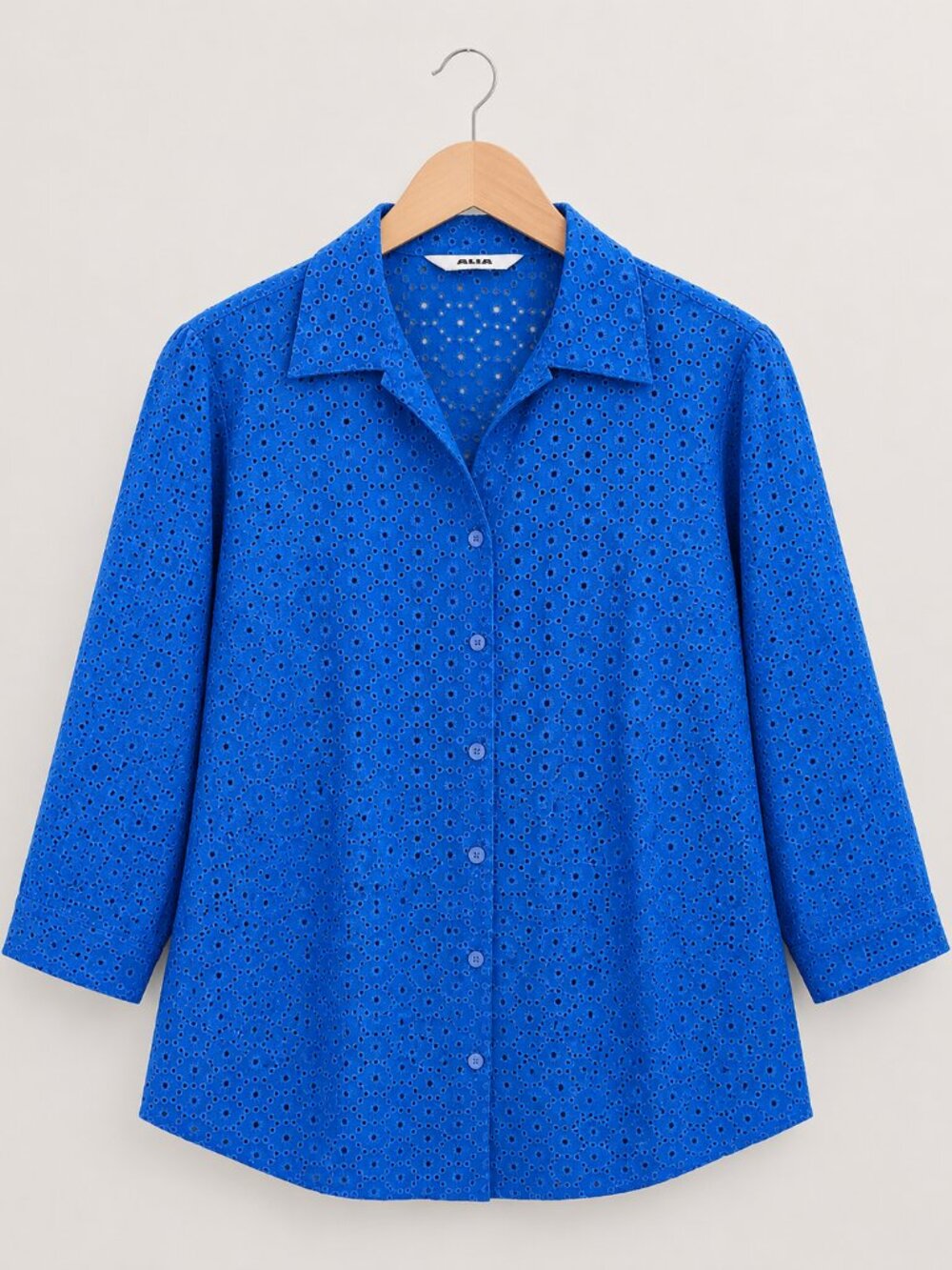 Cotton Royal Blue Eyelet Button Down Shirt 3/4 Sleeve Resort